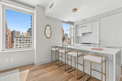 $4,350,000 | 93 Worth Street, Unit 1006 | TriBeCa