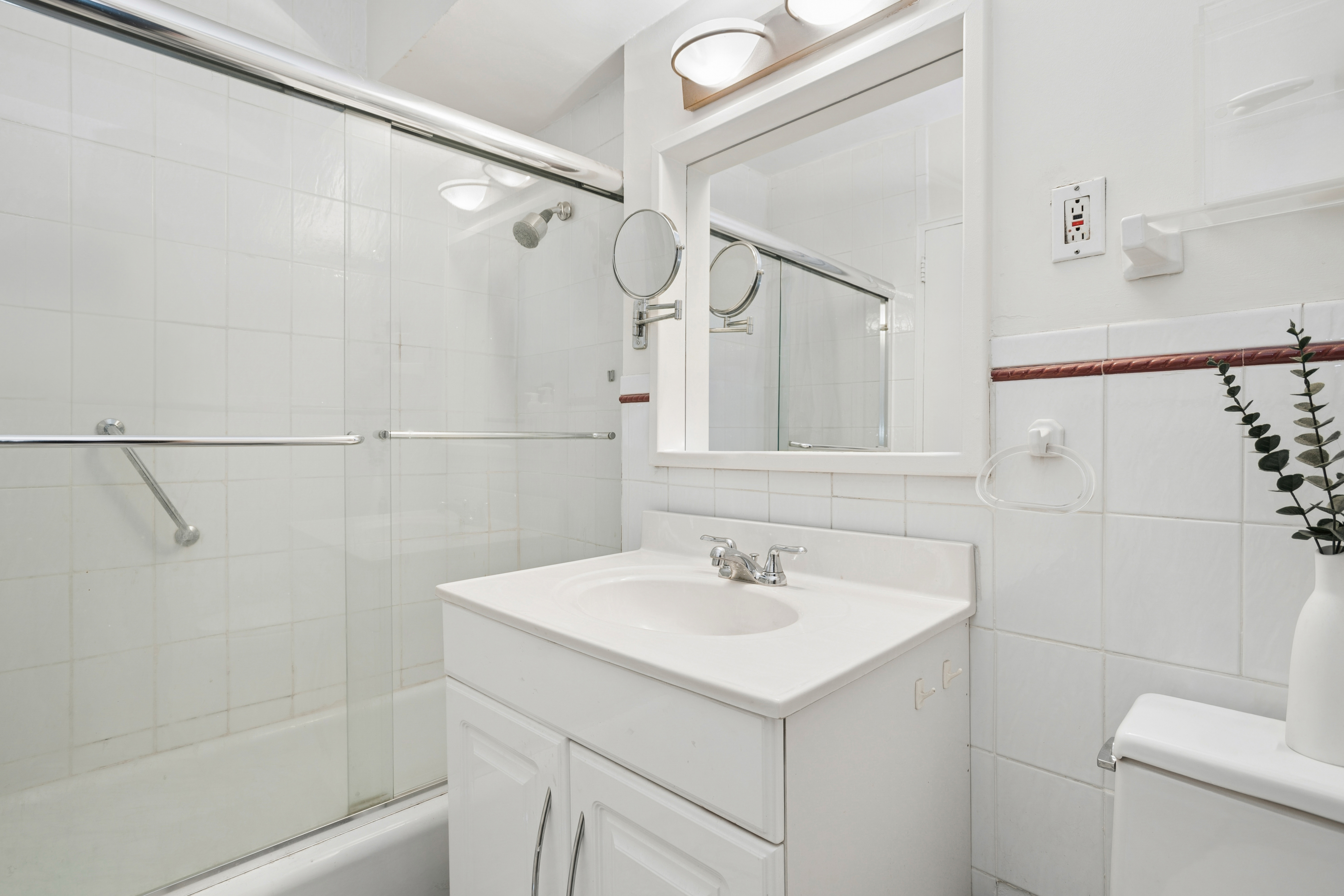 401 East 65th Street, Unit 9C Manhattan, NY 10065 - Photo 6 of 10