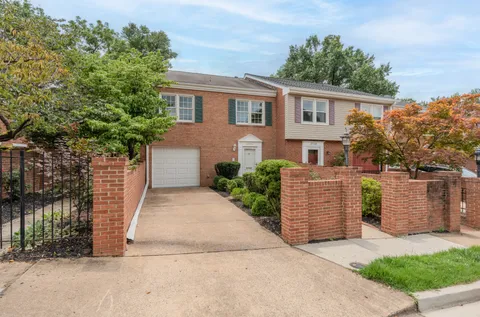 $830,000 | 3726 12th Street South, Arlington, VA 22204