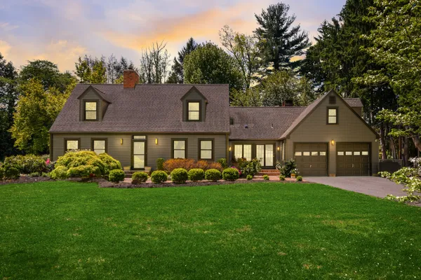 $1,200,000 | 730 North Stanwick Road, Moorestown, NJ 08057