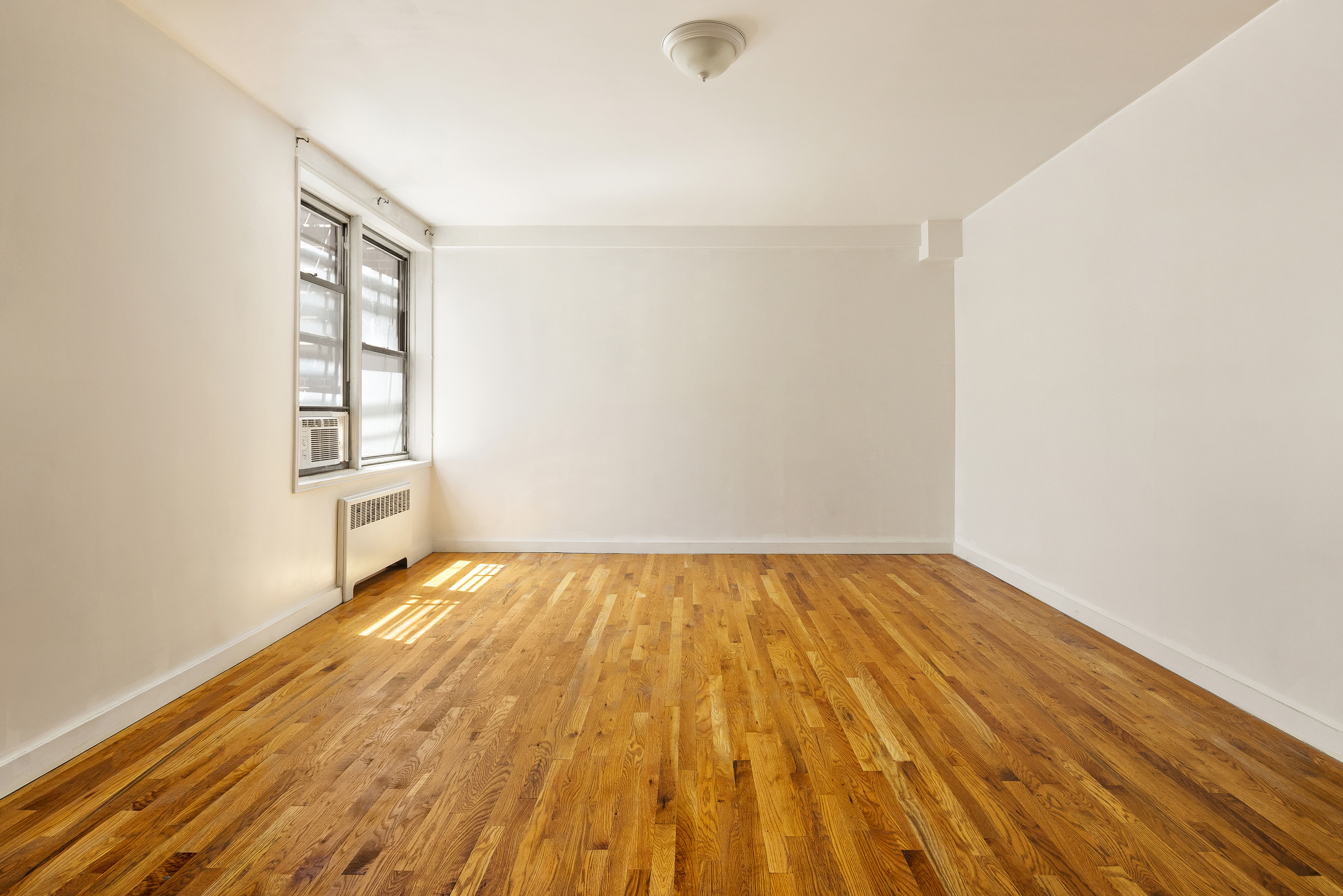 60 East 9th Street, Unit 508 Manhattan, NY 10003 - Photo 2 of 12