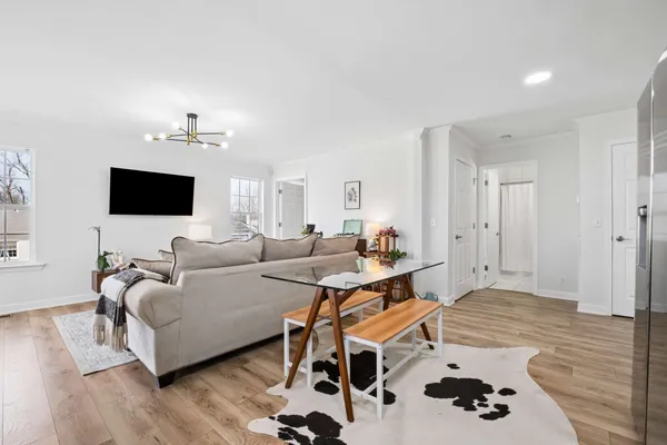 $619,000 | Abbott Martin Road, Nashville, TN 37215