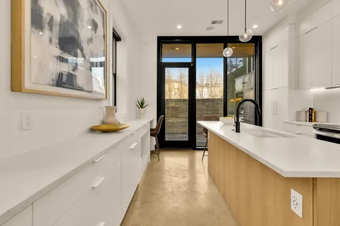 $1,799,000 | 1005 P Street Northwest, Washington, DC 20001