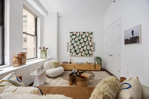 $1,595,000 | 260 Park Avenue South, Unit 4E | Flatiron