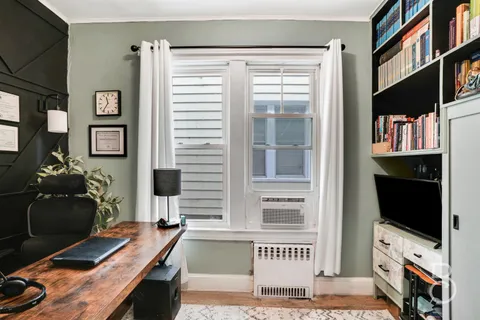 $1,379,000 | 37-09 20th Road | Astoria