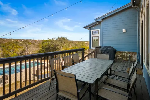 $1,375,000 | 10512 Lake Park Drive, Dripping Springs, TX 78620