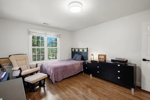 Contact Agent | 5313 Massachusetts Avenue, Bethesda, MD 20816