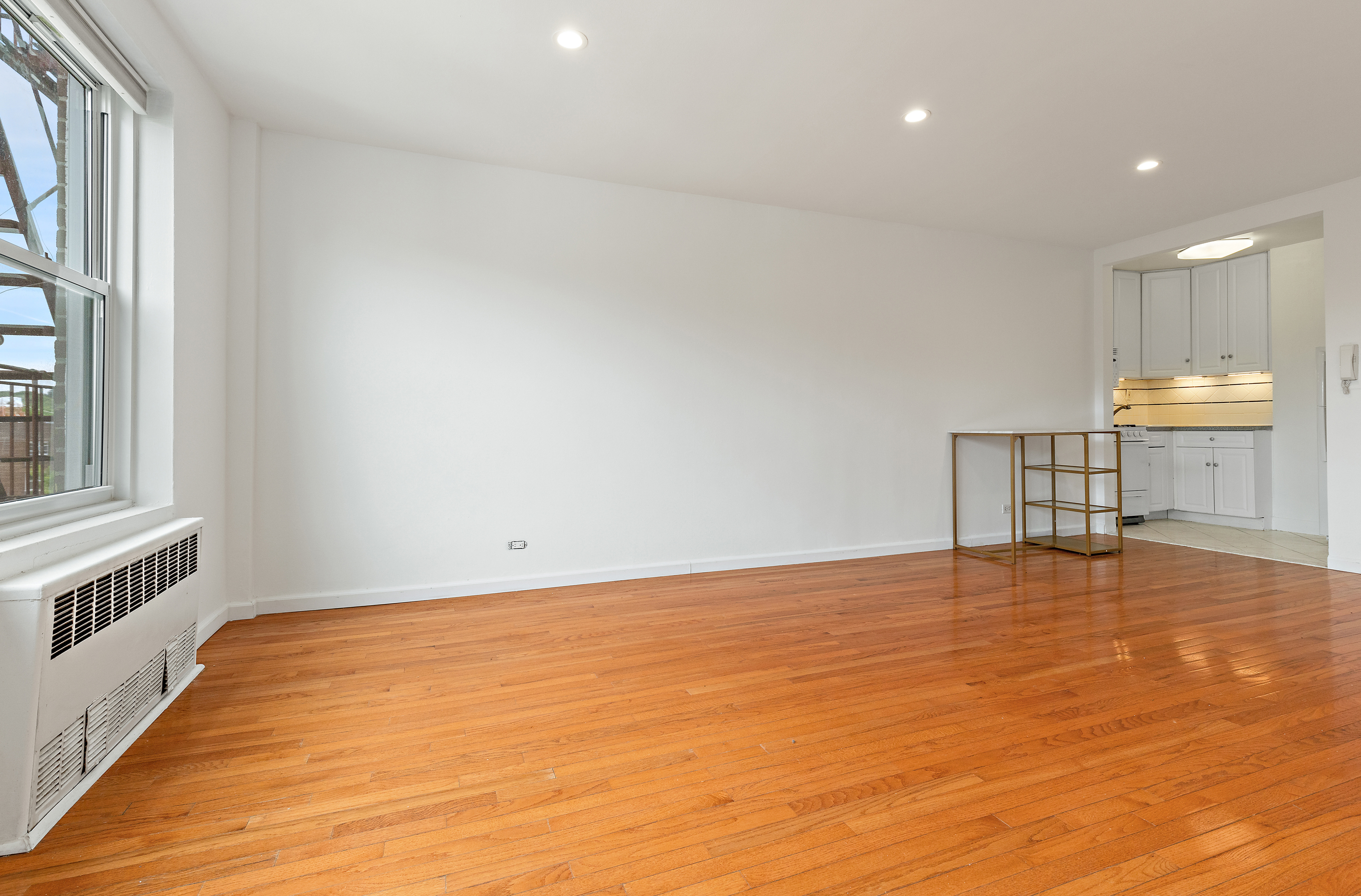 5730 Mosholu Avenue, Unit 5D Bronx, NY 10471 - Photo 5 of 11