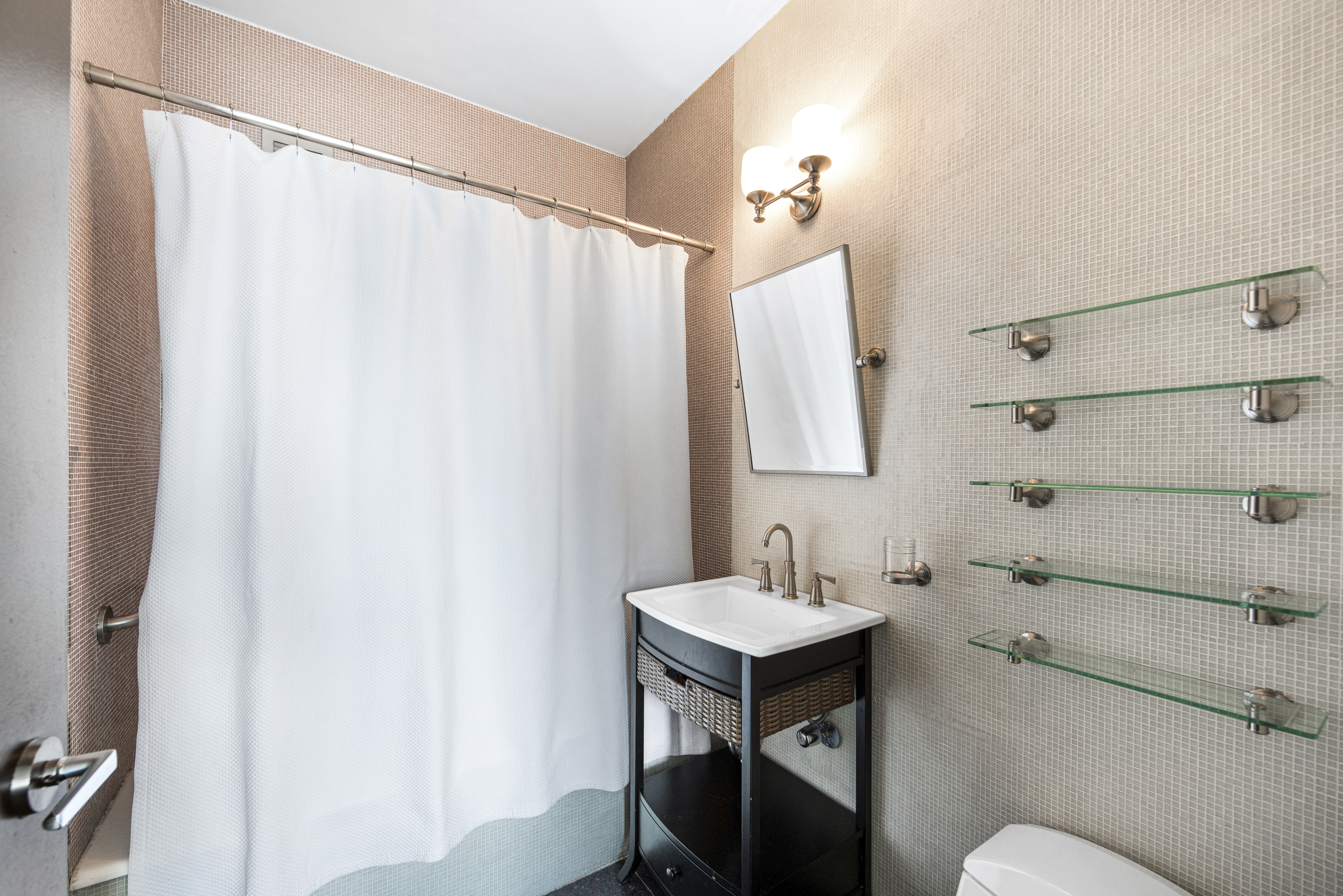 1965 Broadway, Unit 23F Manhattan, NY 10023 - Photo 9 of 10