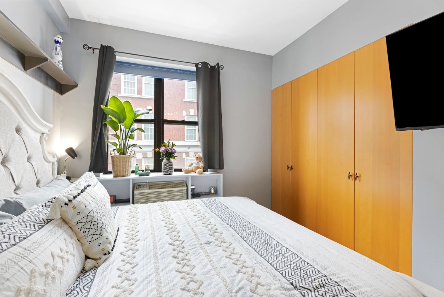 $3,750 | 133 Conselyea Street, Unit 3F | Williamsburg