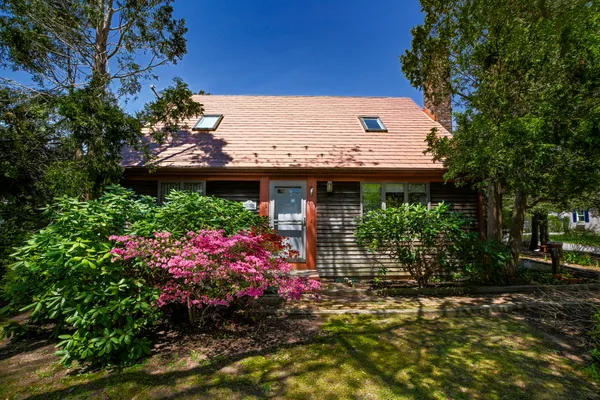 $1,299,000 | 46 Harbor Avenue, Falmouth, MA 02540