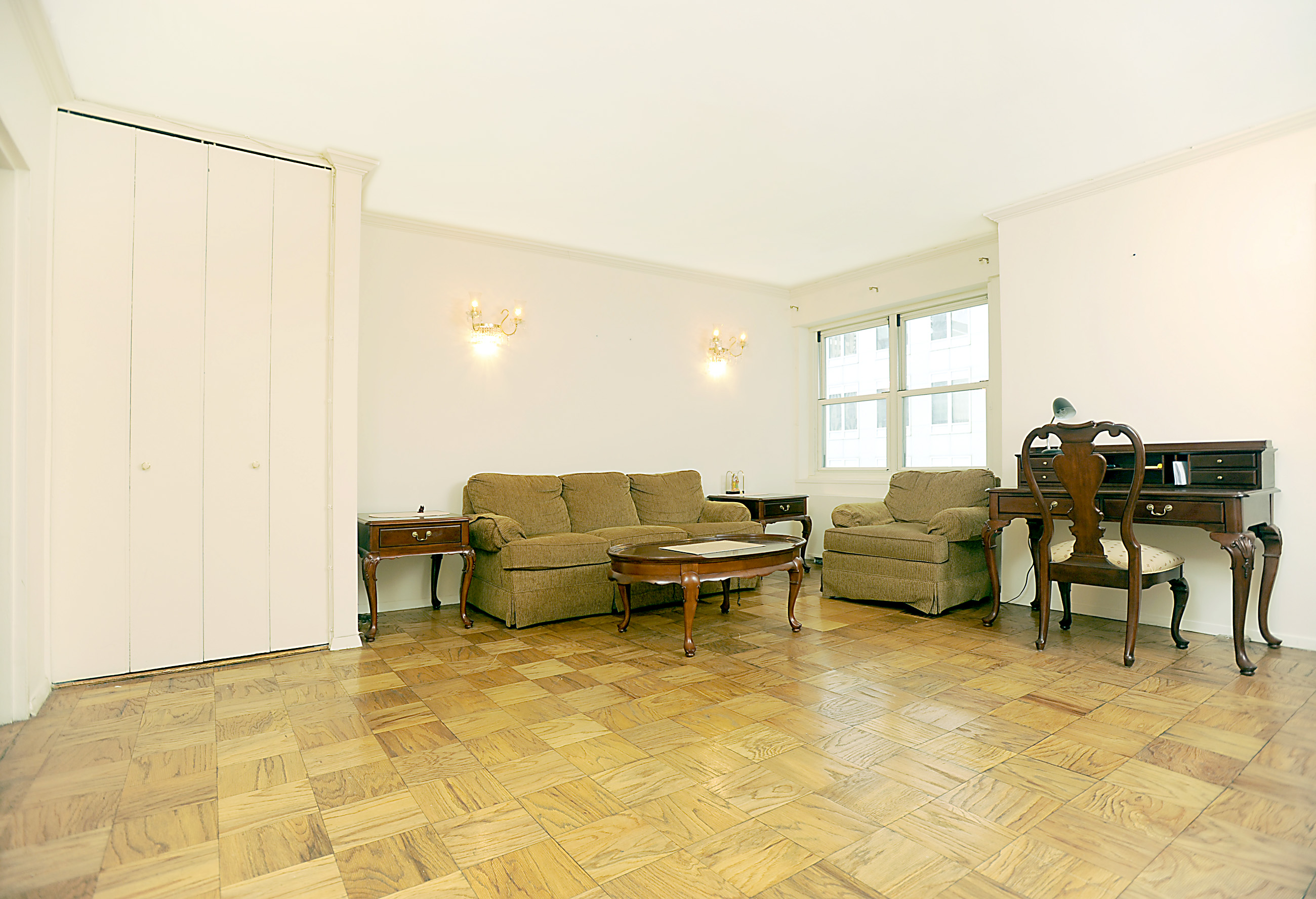 159 West 53rd Street, Unit 18A Manhattan, NY 10019 - Photo 1 of 6