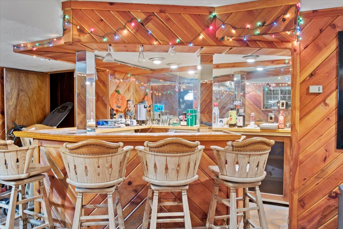 36 Shore Rd Lane Brooklyn, NY 11209 - Photo 25 of 34