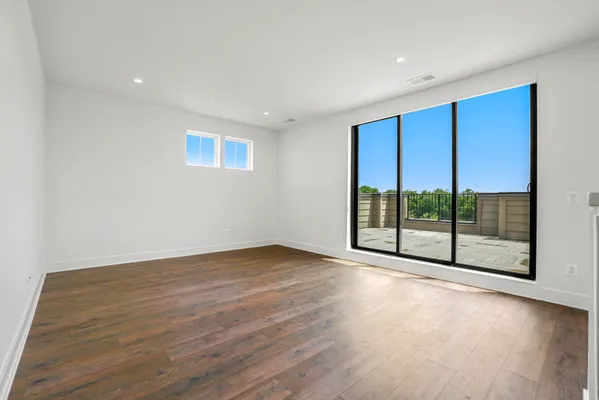 $7,000 | 1201 Northside Park Boulevard, Rockville, MD 20854