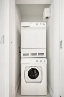 $970,000 | 420 West 25th Street, Unit 2K | Chelsea