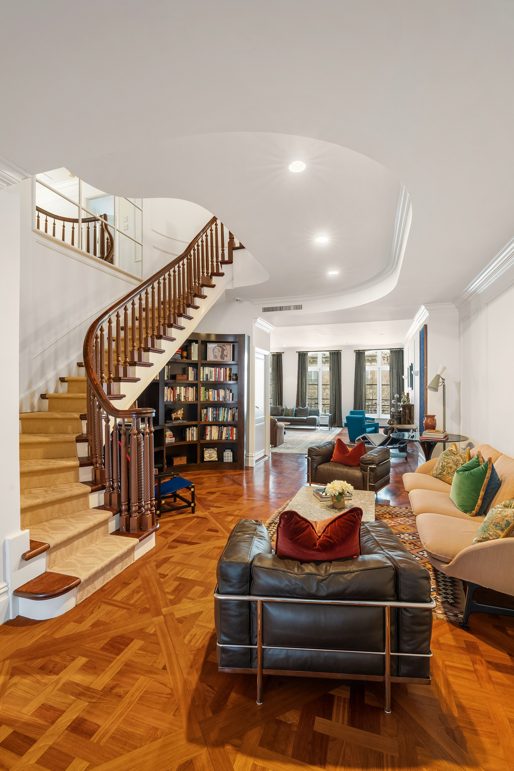 10 East 62nd Street, Unit 3/4 Manhattan, NY 10065 - Photo 5 of 32