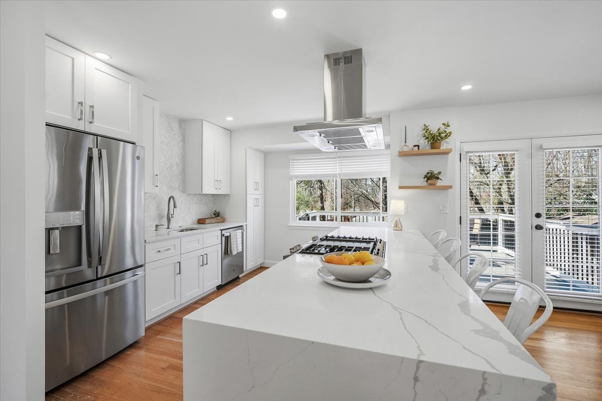 10302 Conover Drive Silver Spring, MD 20902 - Photo 9 of 39