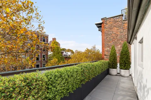 $21,500,000 | 125 West 11th Street | West Village