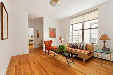 $610,000 | 242 West 112th Street, Unit 5B | Harlem