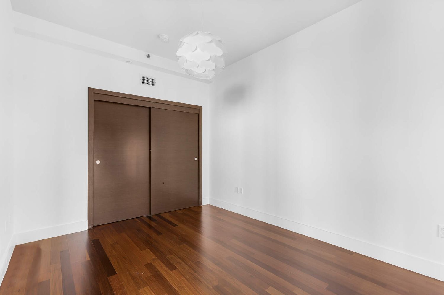 150 Myrtle Avenue, Unit PH3201 Brooklyn, NY 11201 - Photo 11 of 40 a view of an empty room with wooden floor