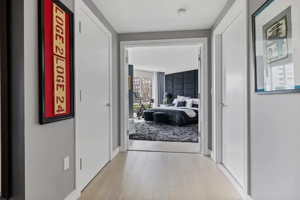 $1,998,000 | 110 Broad Street, Unit 602, Boston, MA 02110