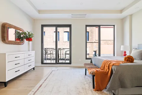 $1,199,000 | 1251 Pacific Street, Unit 4A | Crown Heights