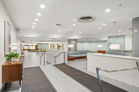 $675,000 | 310 East 46th Street, Unit 5T | Midtown East