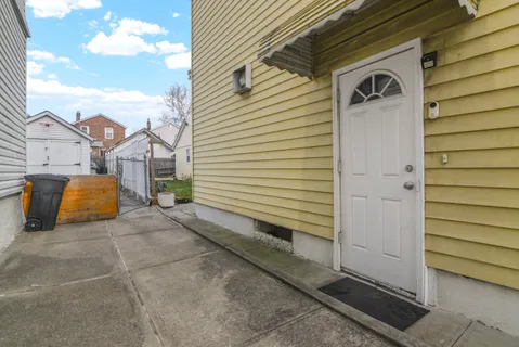 a view of a back yard of the house
