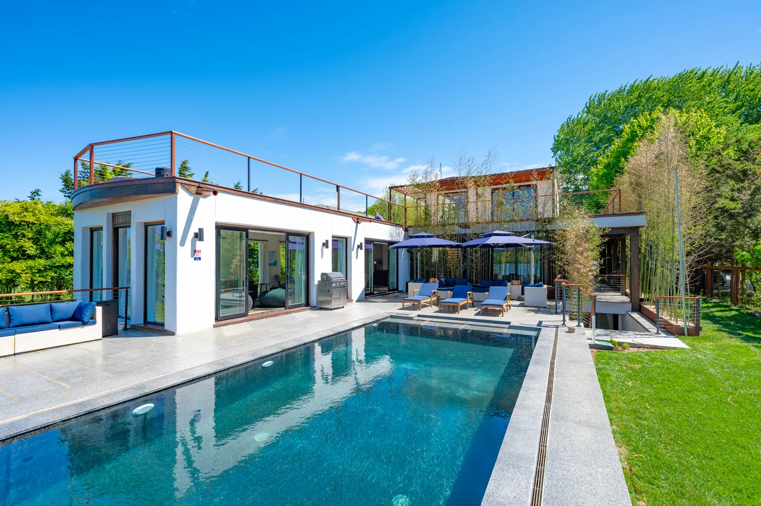 $6,295,000 | 113 South Edgemere Street, Montauk, NY 11954