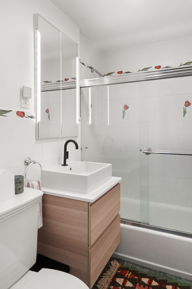 $350,000 | 2550 Independence Avenue, Unit 6B | Spuyten Duyvil