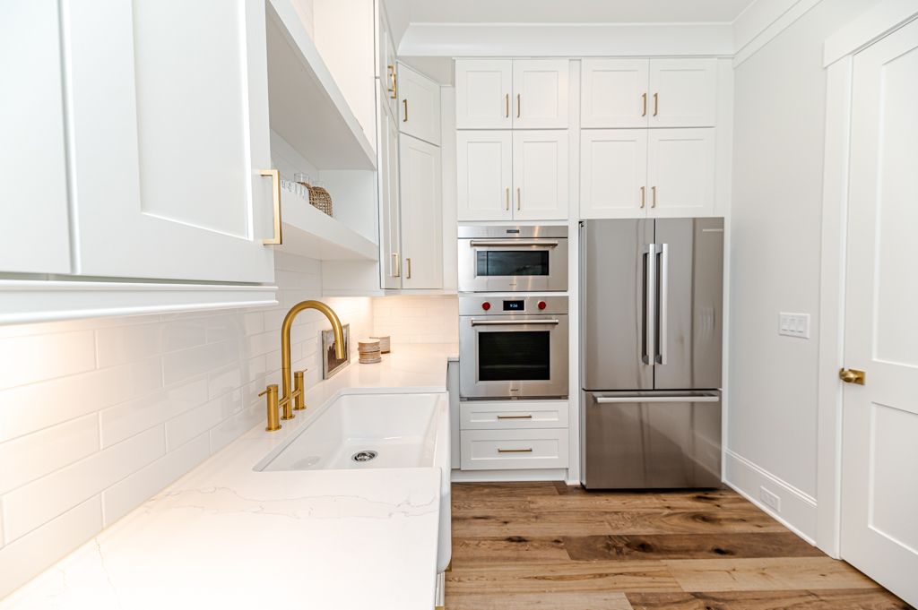 1608 Estate Valley Lane Raleigh, NC 27613 - Photo 12 of 48