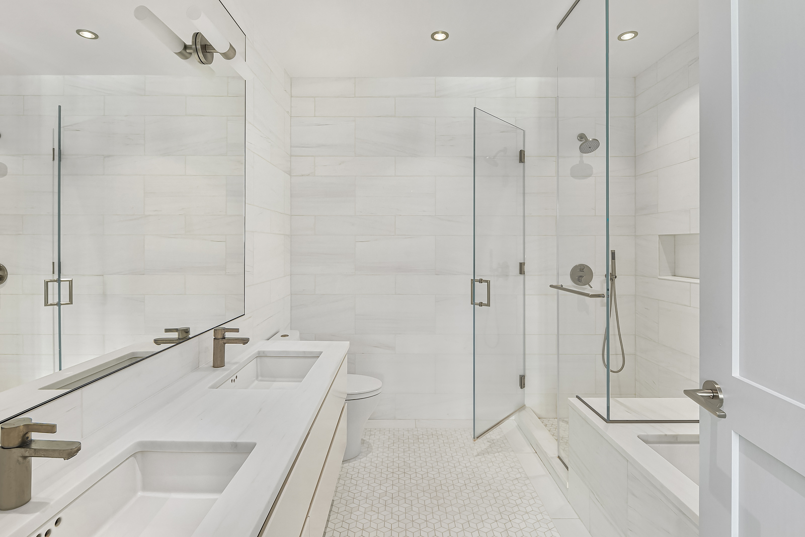 124 West 16th Street, Unit 7E Manhattan, NY 10011 - Photo 16 of 26
