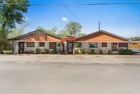 $3,895,000 | 110 Oak Drive, Wimberley, TX 78676
