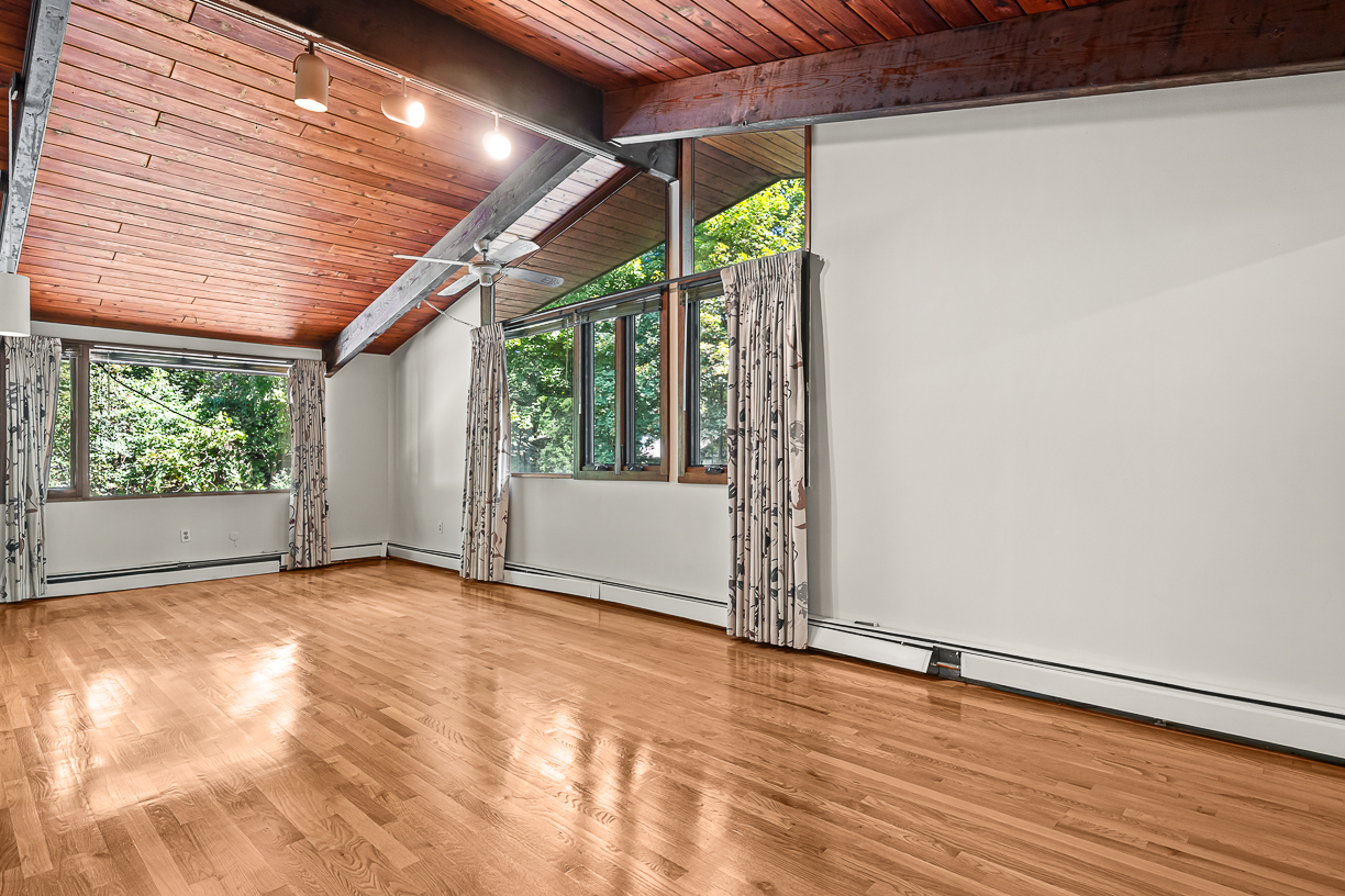 7 Arnold Road Wellesley Hills, MA 02481 - Photo 7 of 9 Gallery Image 7