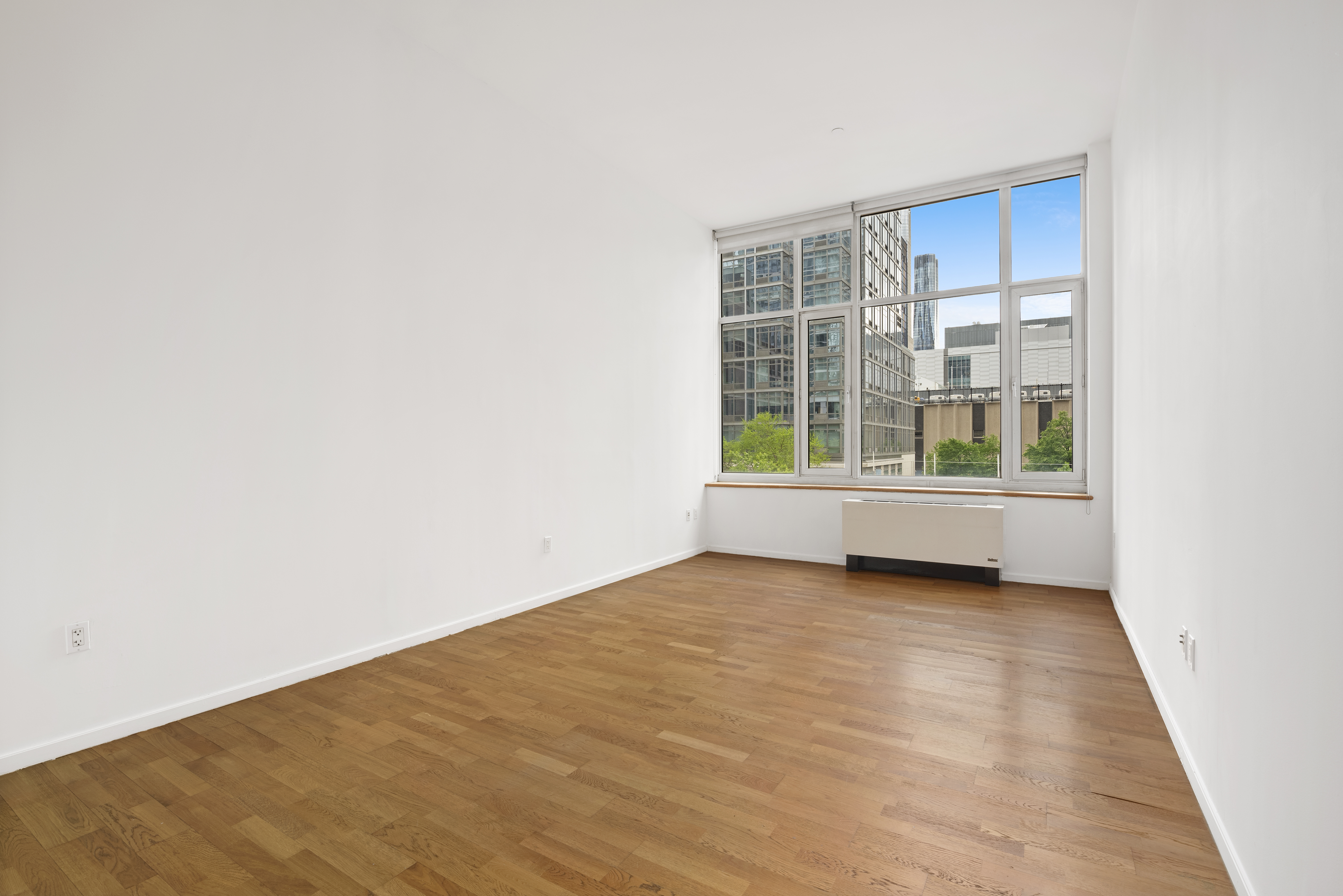 635 West 42nd Street, Unit 2H Manhattan, NY 10036 - Photo 2 of 18