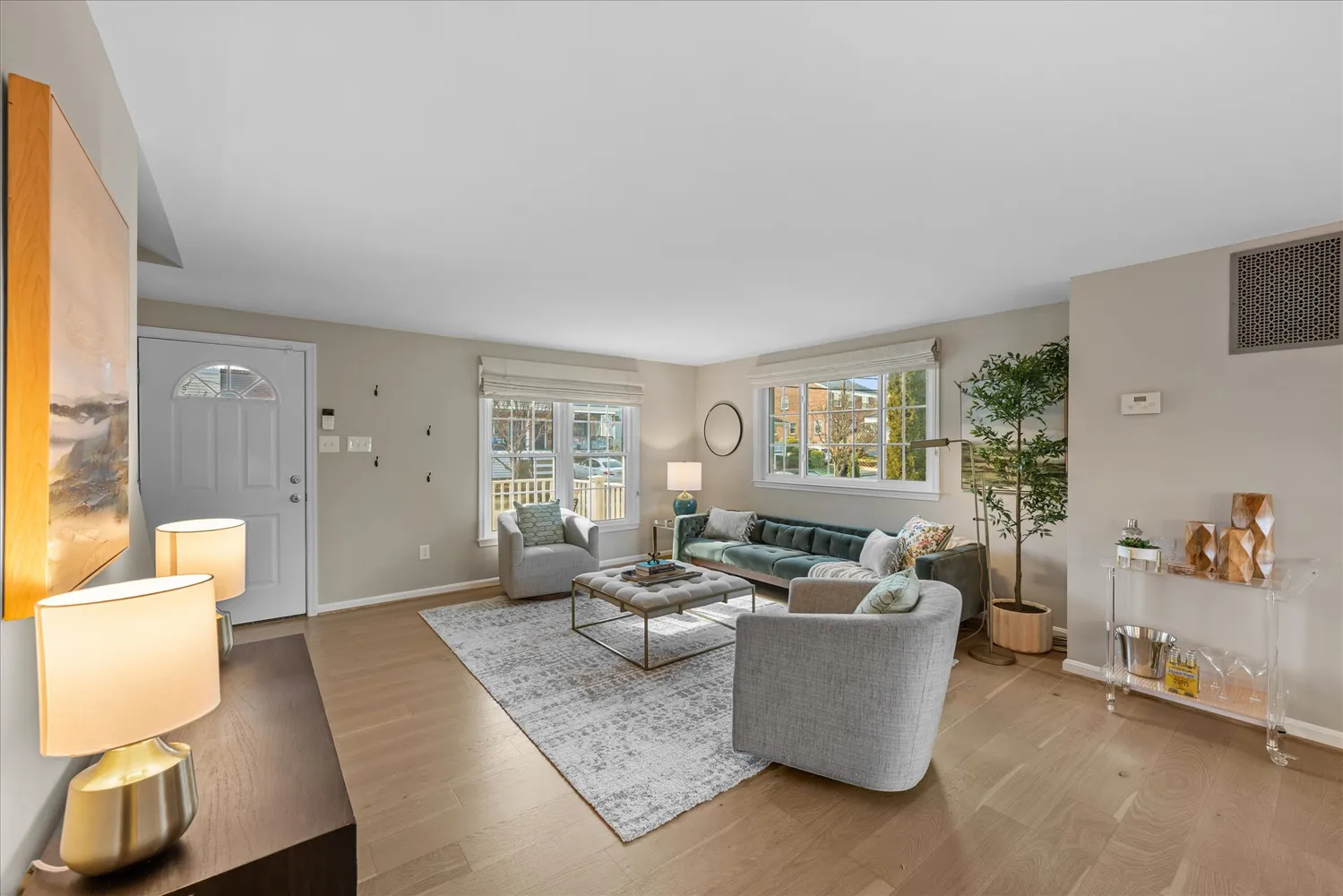 $929,900 | 322 Hume Avenue, Alexandria, VA 22301