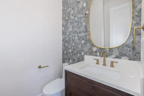 $2,295,000 | 8806 Walnut Hill Road, Chevy Chase, MD 20815