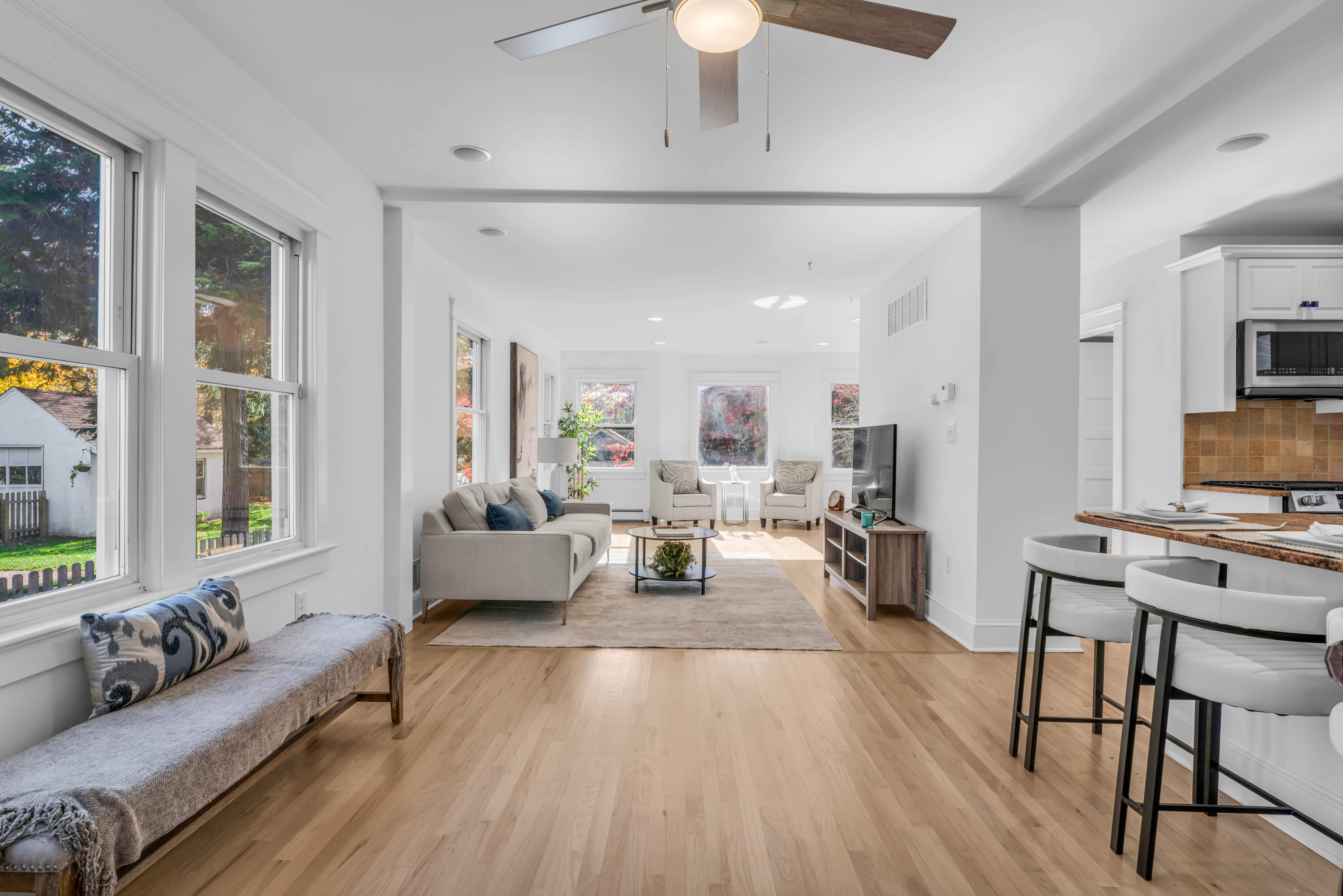 81 Pinckney Road Red Bank, NJ 07701 - Photo 4 of 38