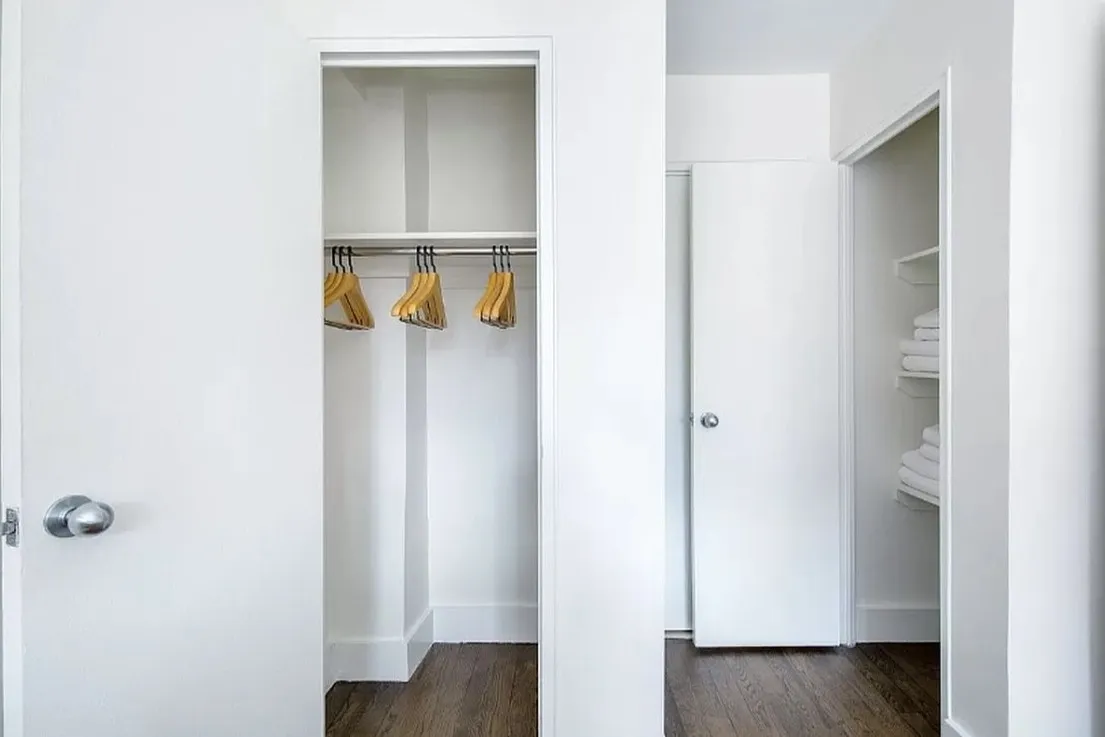 $4,425 | 220 East 63rd Street, Unit 4N | Lenox Hill