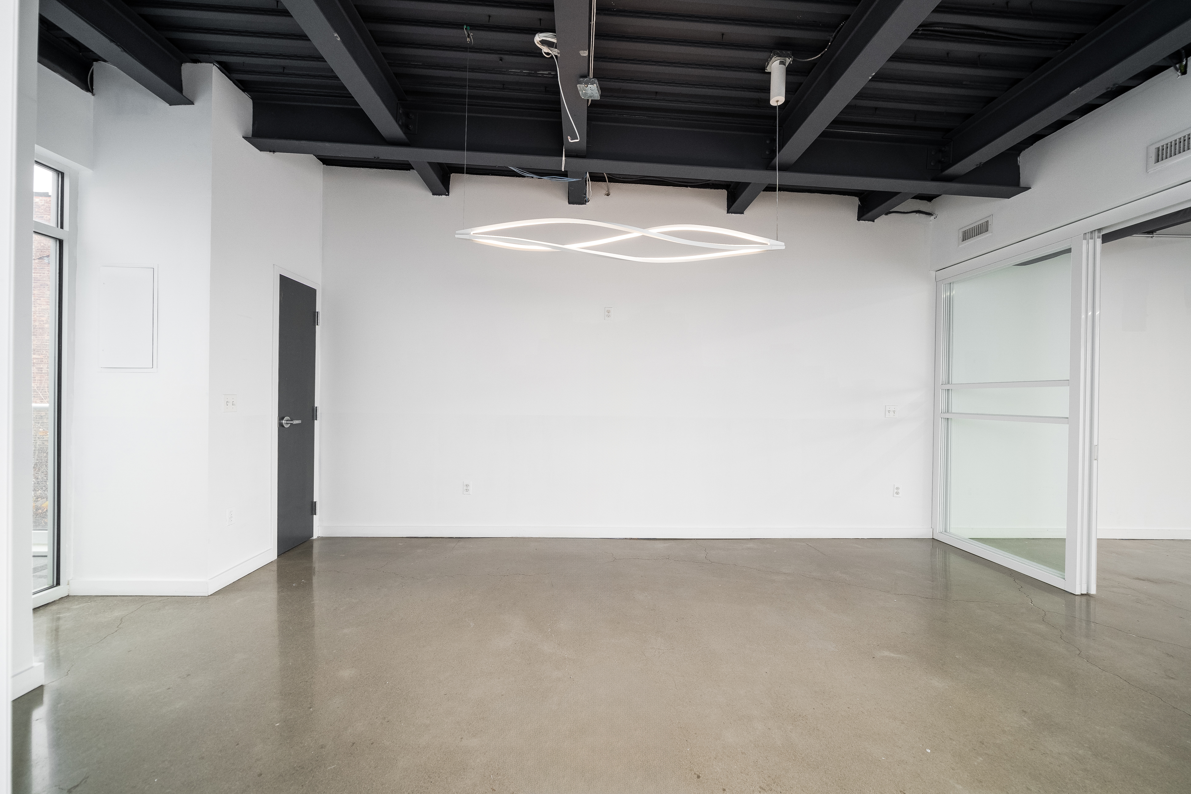 258 Newark Street, Fl 4 Hoboken, NJ 07030 - Photo 8 of 35 a view of small space