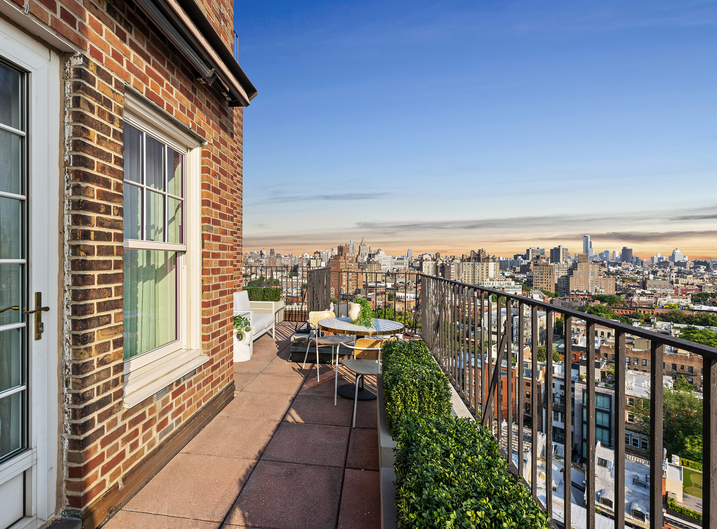 302 West 12th Street, Unit PHE Manhattan, NY 10014 - Photo 14 of 16 a view of a balcony with chairs