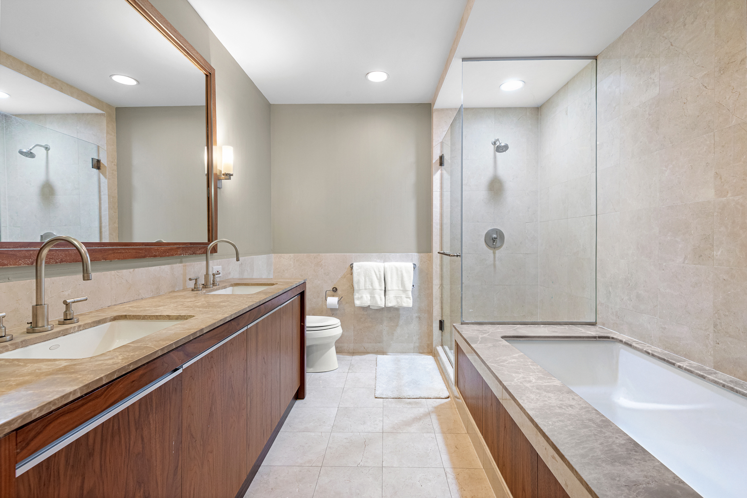 1 Morton Square, Unit 7BE Manhattan, NY 10014 - Photo 5 of 17