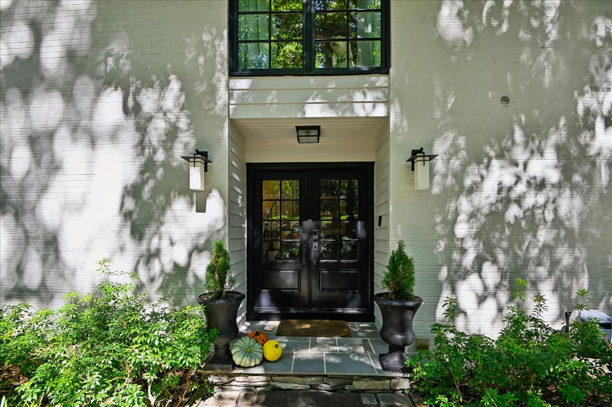 322 Eagle Hill Road Pasadena, MD 21122 - Photo 3 of 95 Gallery Image 3