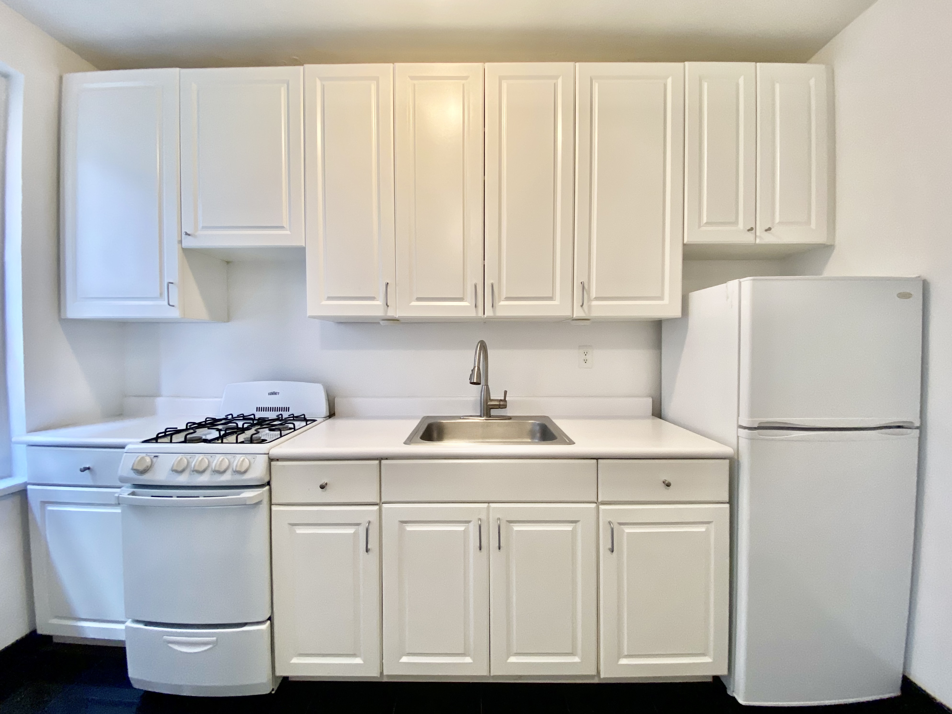 690 Fort Washington Avenue, Unit 4K Manhattan, NY 10040 - Photo 5 of 9