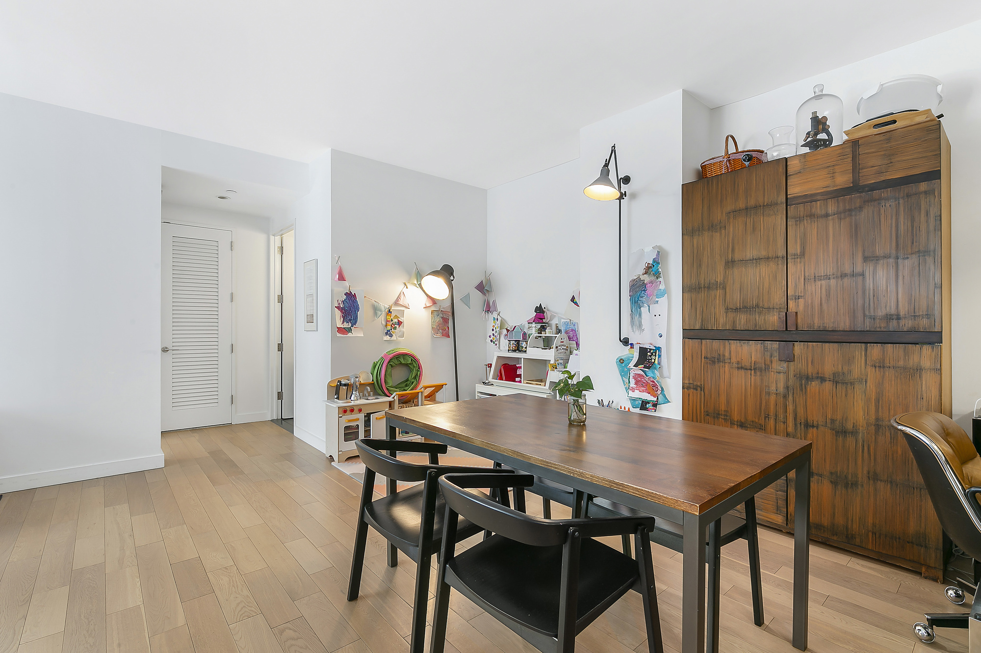 22 North 6th Street, Unit 4J Brooklyn, NY 11249 - Photo 5 of 11