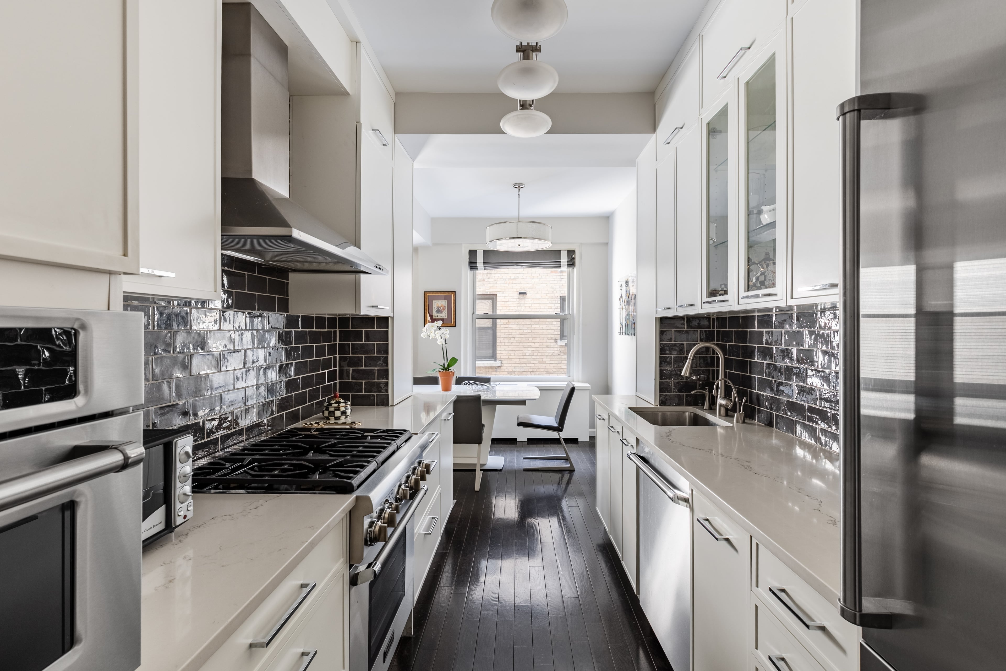 15 West 81st Street, Unit 8J Manhattan, NY 10024 - Photo 3 of 13