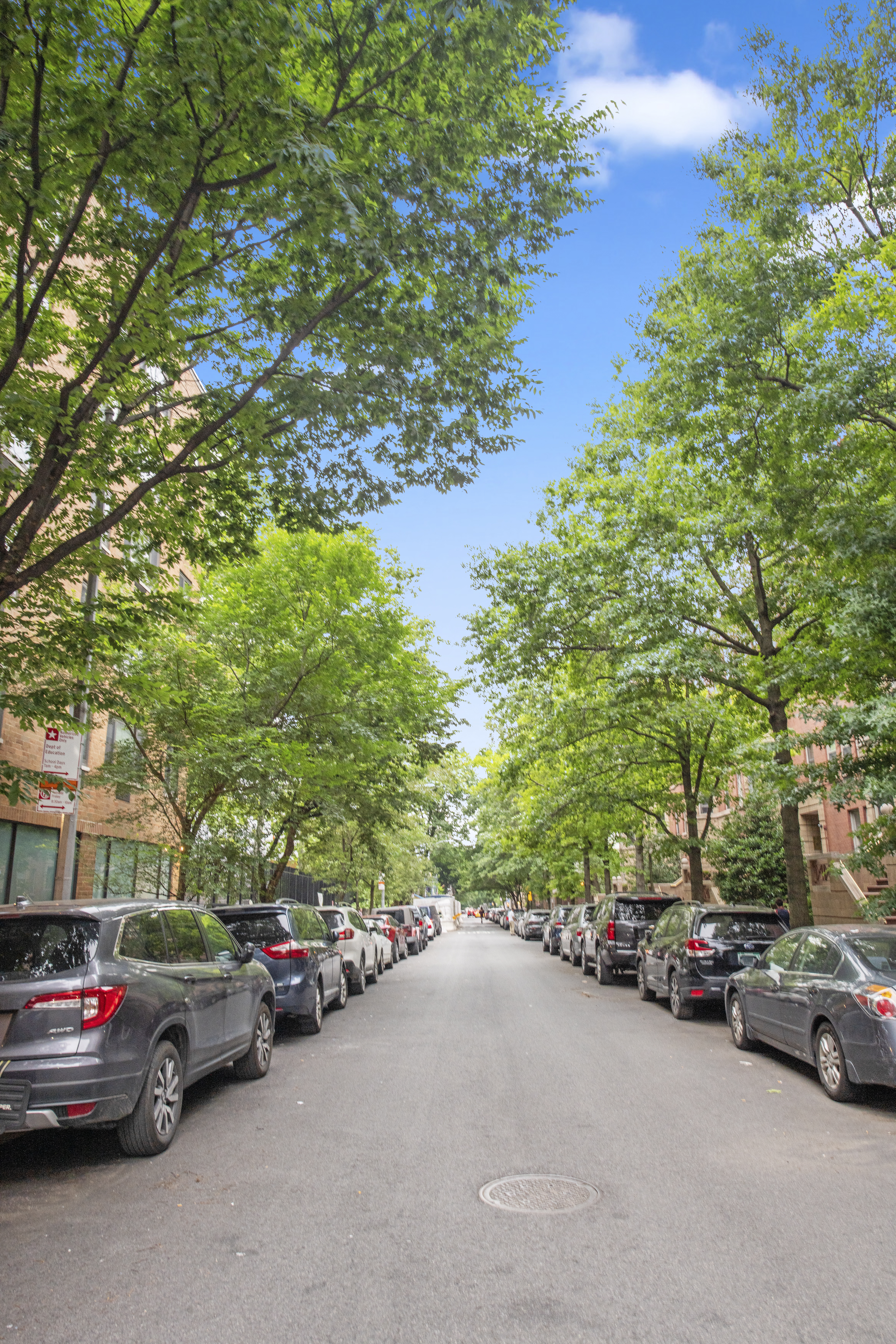 100 West 89th Street, Unit 3E Manhattan, NY 10024 - Photo 17 of 19 a view of a street