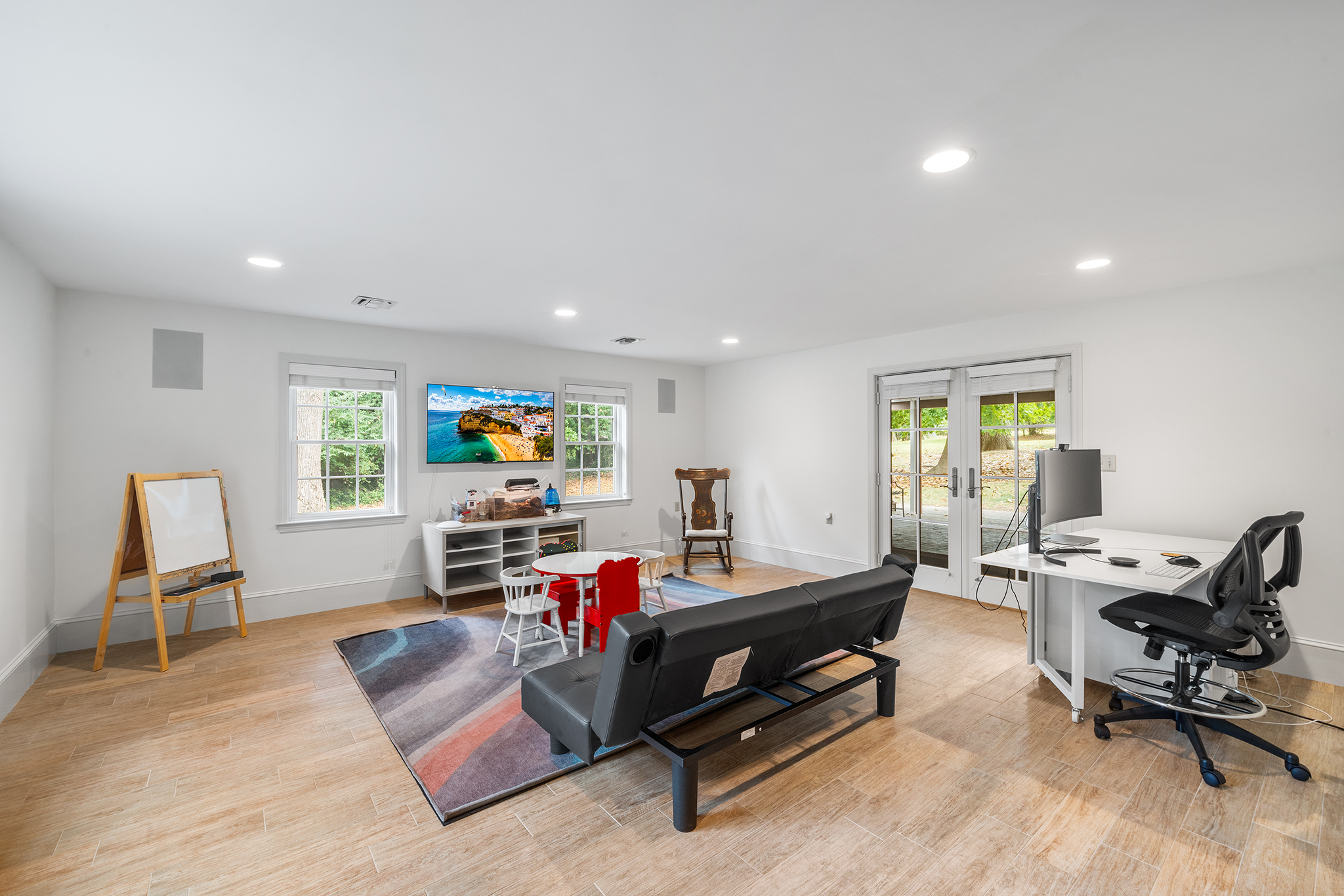 718 Arlington Road Narberth, PA 19072 - Photo 32 of 47 a living room with furniture and a wooden floor