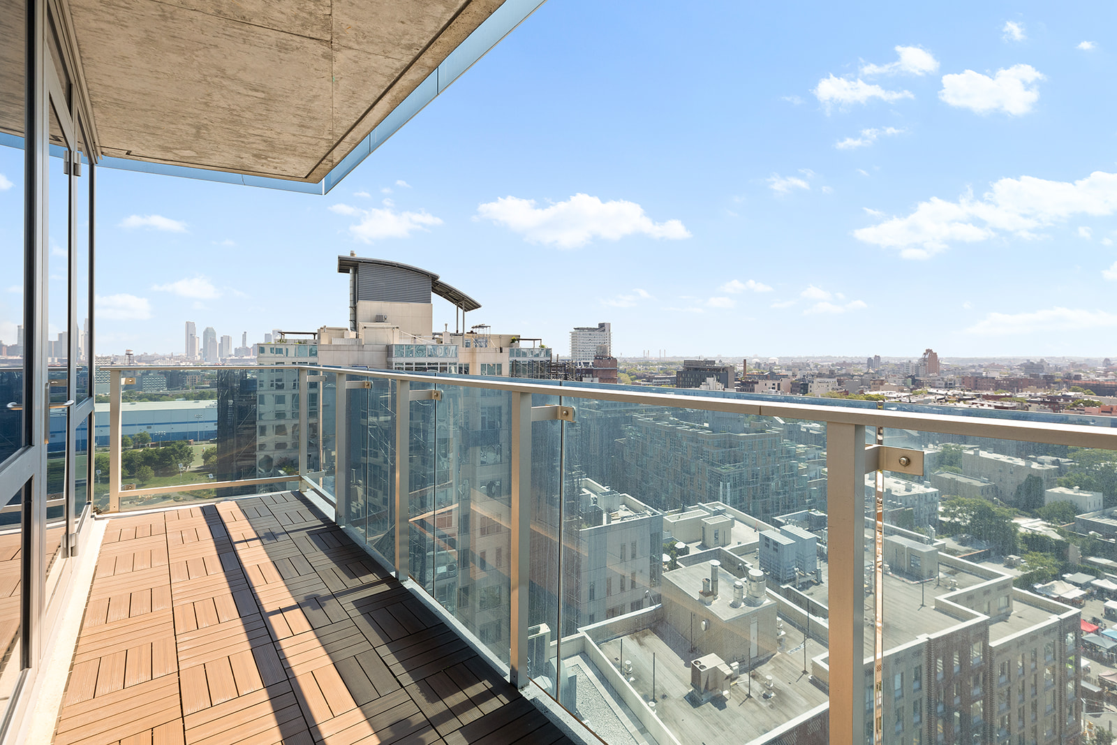 22 North 6th Street, Unit 18H Brooklyn, NY 11249 - Photo 2 of 27