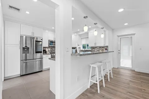 $999,999 | 409 North 14th Avenue, Hollywood, FL 33020